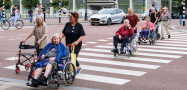 Afbeelding van Niet zo maar op reis. Onderzoek naar doelgroepenvervoer in Nederland